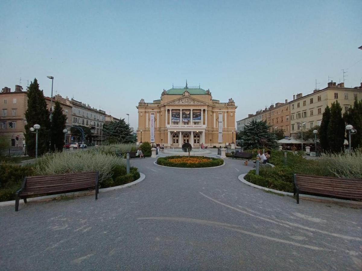 In The Centar Of Rijeka Apartment Exterior photo