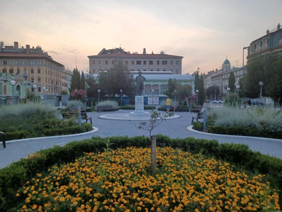 In The Centar Of Rijeka Apartment Exterior photo